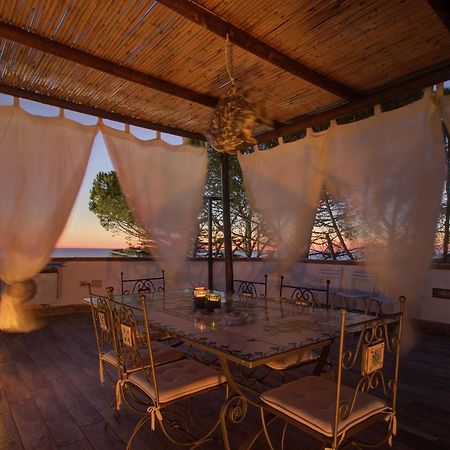 Lacco Terrace Solarium ラッコ・アメーノ エクステリア 写真